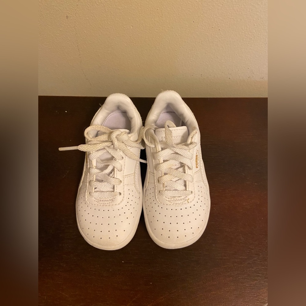 Toddlers Puma’s Sneakers
